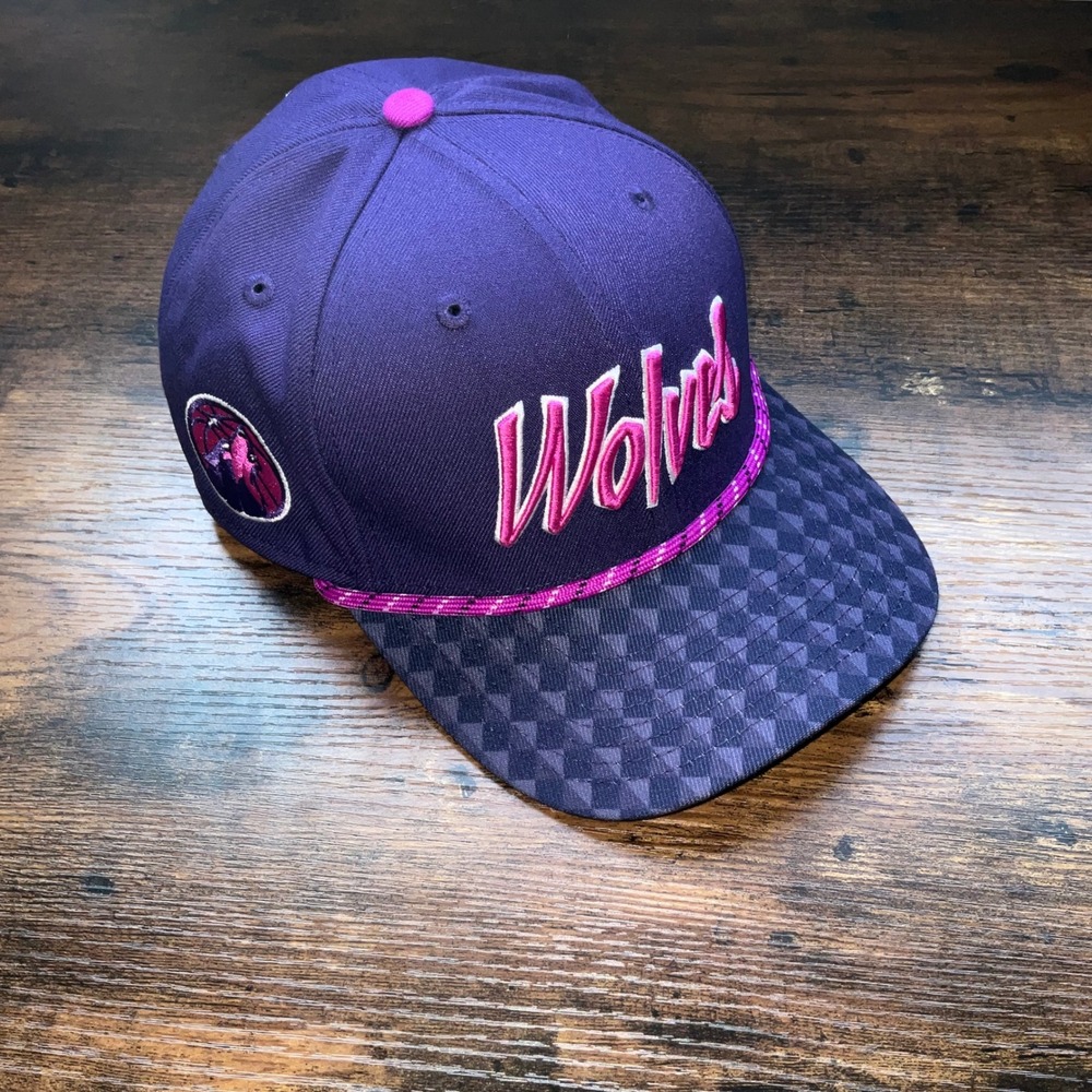 New Era Minnesota Timberwolves Hat Purple Pink NBA Snapback Cap OSFM - Picture 2 of 6